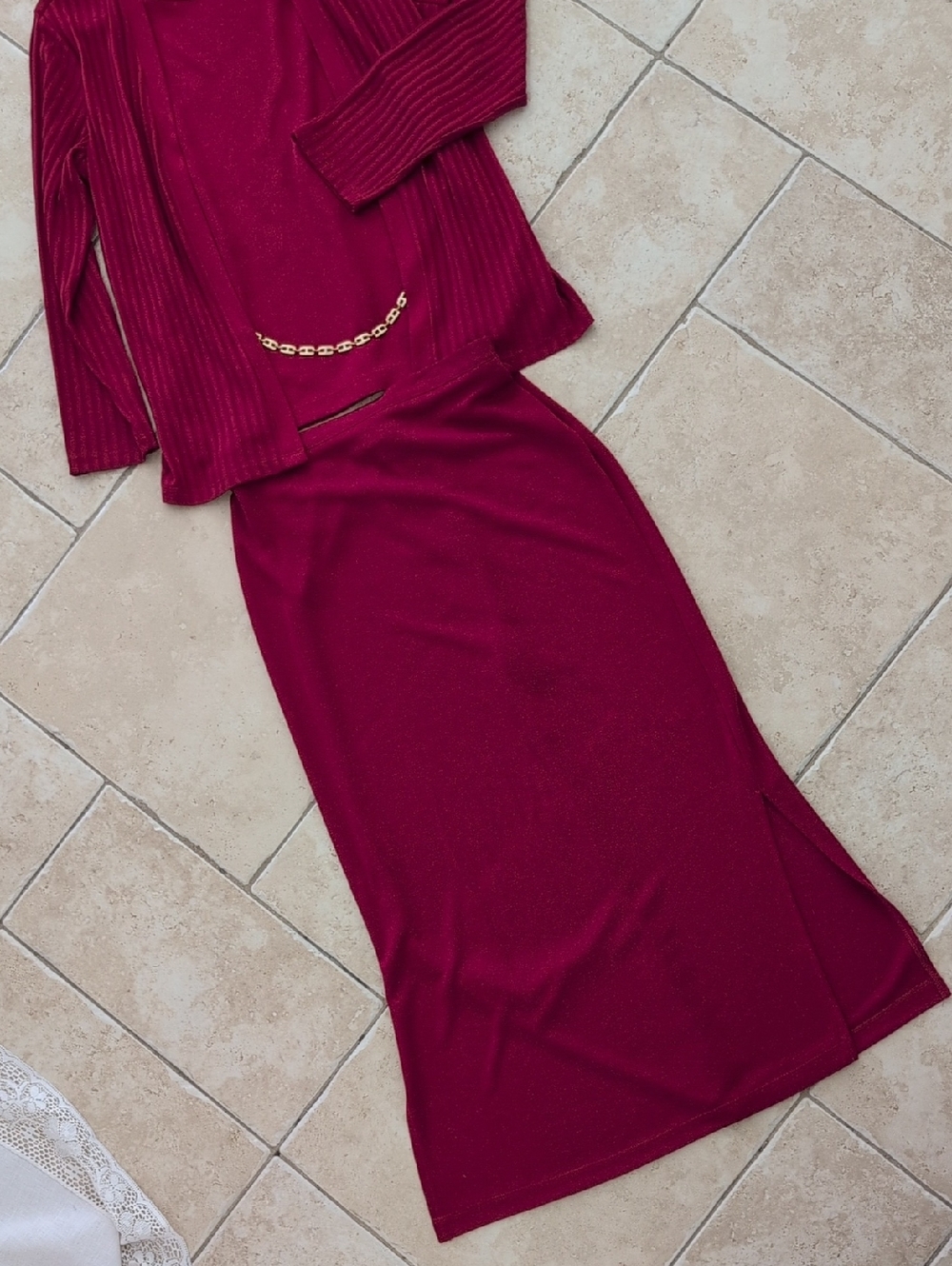 Vintage Notations Women’s Burgundy Knit Midi Skirt